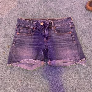 Super stretch jean shorts